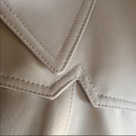 Vintage trench coat - Picture 6 of 6